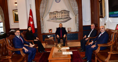 Trabzon Valimiz Sayın Tahir ŞAHİN’i makamında ziyaret ettik.